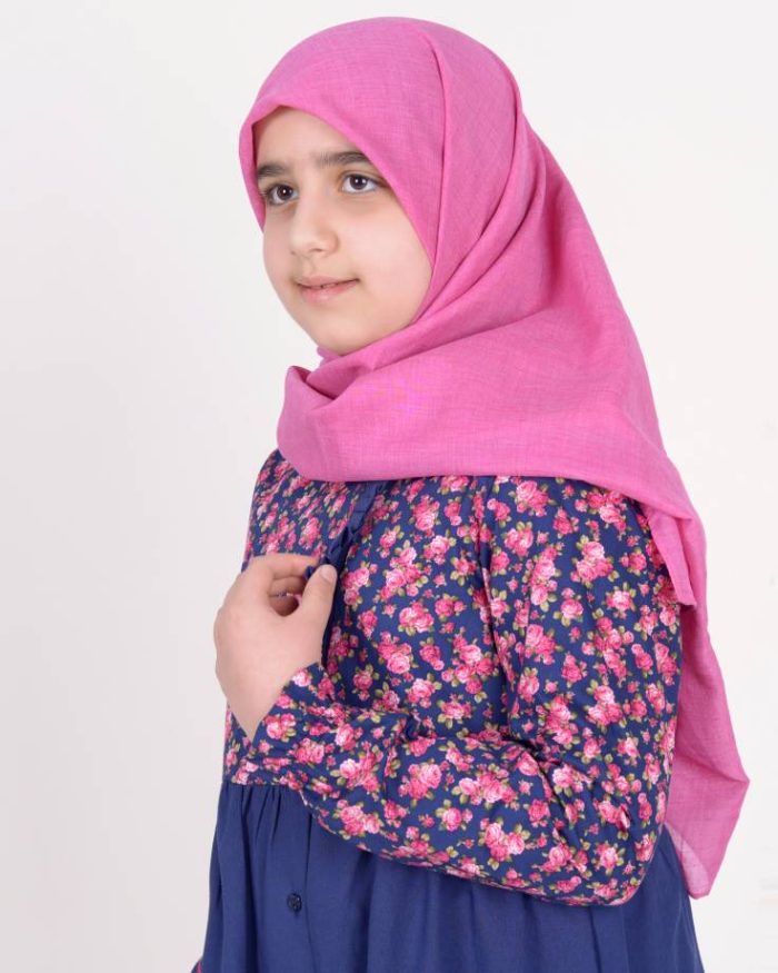 مانتوگلاره پوشیده