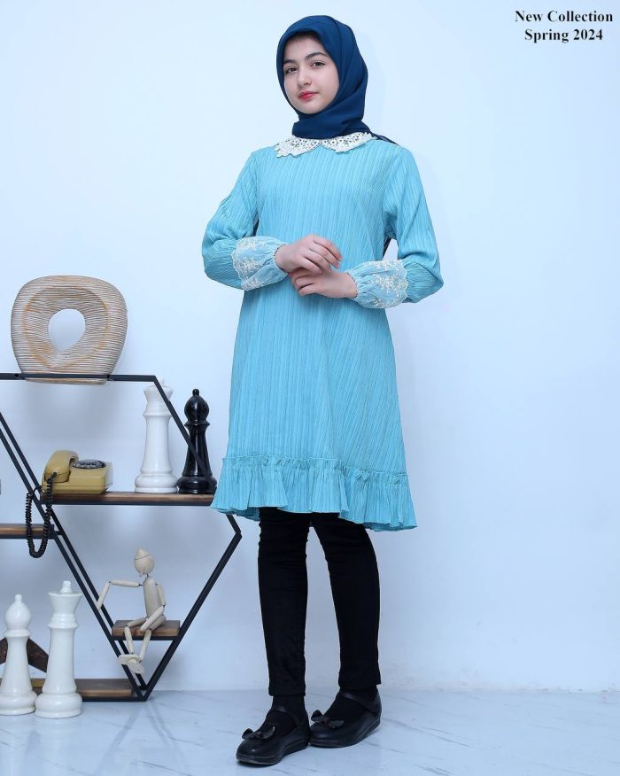 مانتو سپیده نوجوان