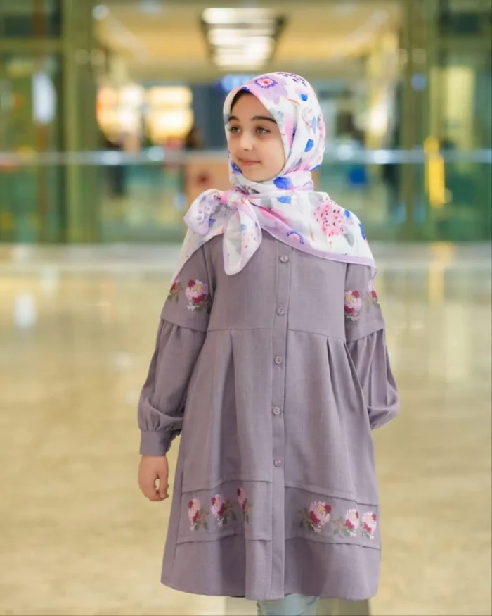 مانتو نوجوان عیدانه یاسی رزگل