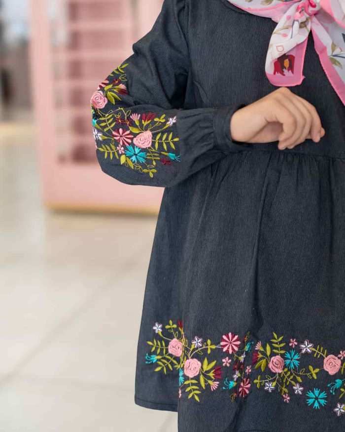 نسترن نوجوان دخترانه دودی