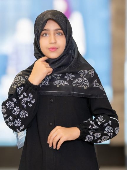 روسری دخترانه لاله