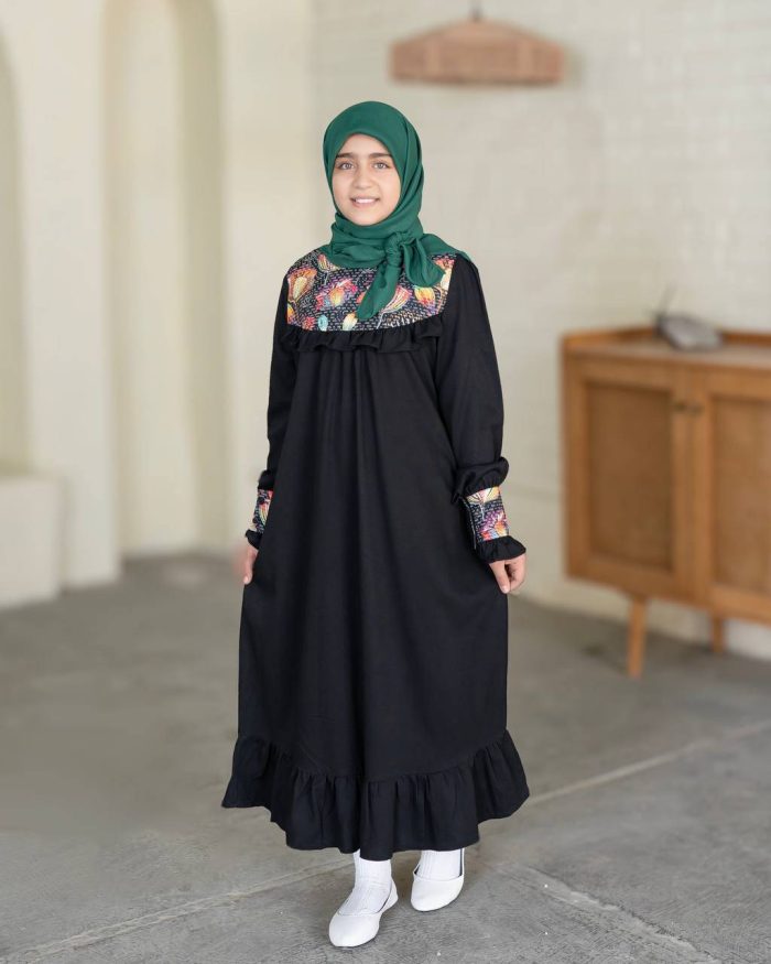 عبا رعنا دخترانه مشکی