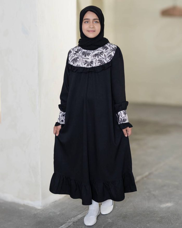 عبا رعنا دخترانه نوجوان مشکی